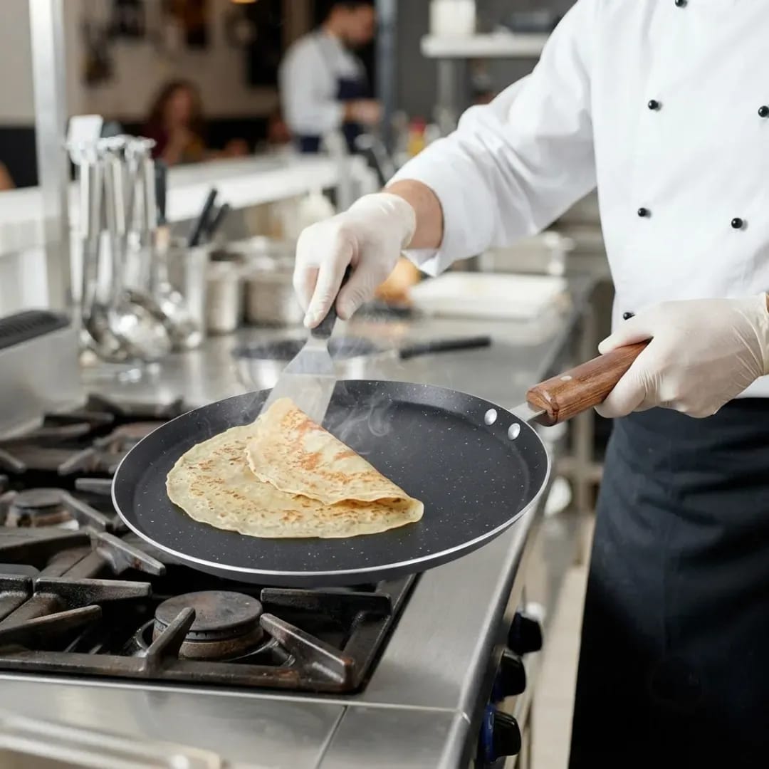 Non-Stick Aluminum/Silver Hot Plate, Deep Tawa With Wooden Handle